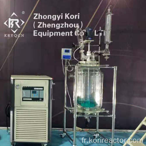 Réacteur de laboratoire avec système de refroidissement de chauffage chemisé